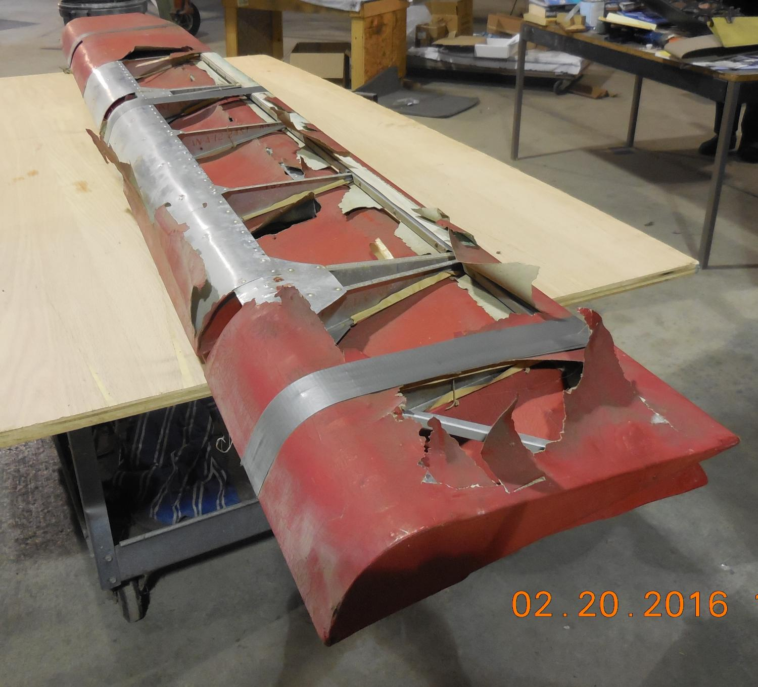 PIPER PA12 OR 18, L & R AILERON ASSEMBLY (NEEDS FABRIC ONLY) 